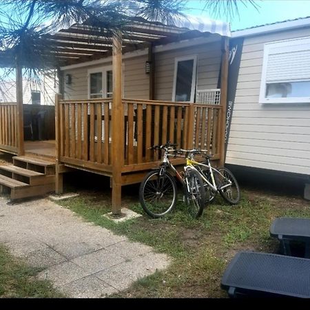Camping Des Dunes De Contis Mobilhome 3Ch, 波讷地区圣朱利安 外观 照片