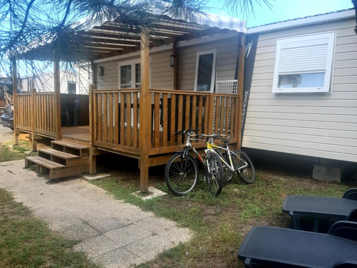 Camping Des Dunes De Contis Mobilhome 3Ch, 波讷地区圣朱利安 外观 照片