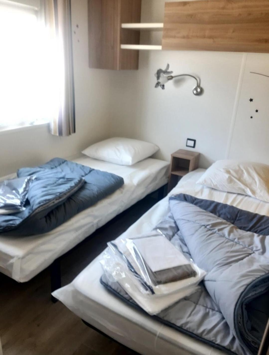 Camping Des Dunes De Contis Mobilhome 3Ch, 波讷地区圣朱利安 外观 照片