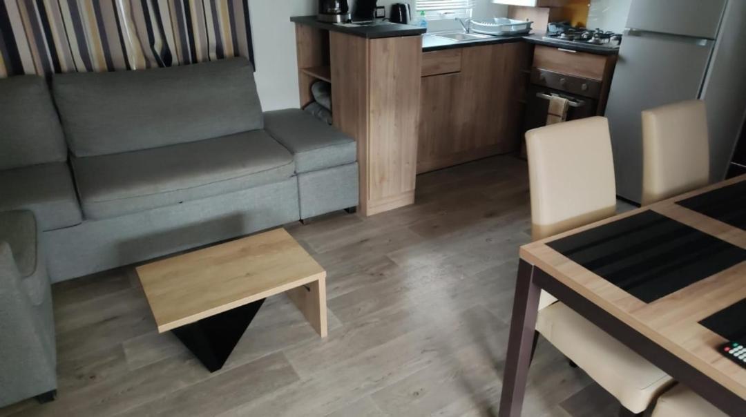Camping Des Dunes De Contis Mobilhome 3Ch, 波讷地区圣朱利安 外观 照片